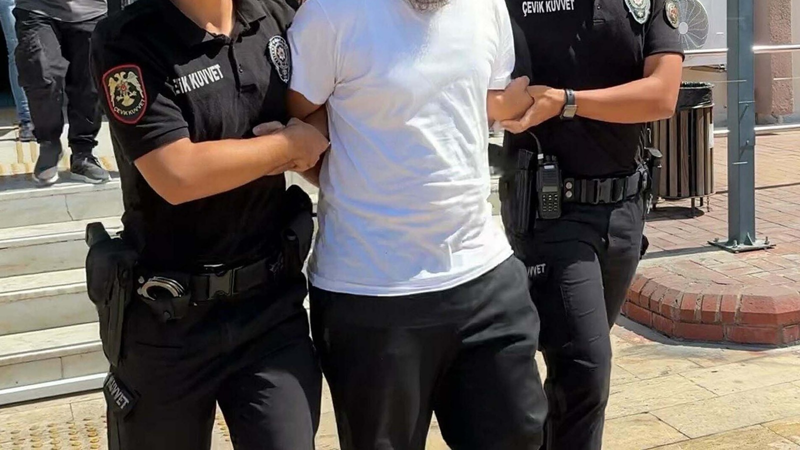 Aydın’da DEAŞ Operasyonunda 5 Şüpheli Kıskıvrak Yakalandı